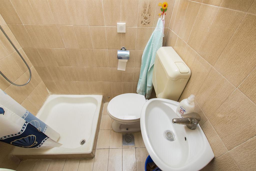 Apartment Danica Нин Екстериор снимка