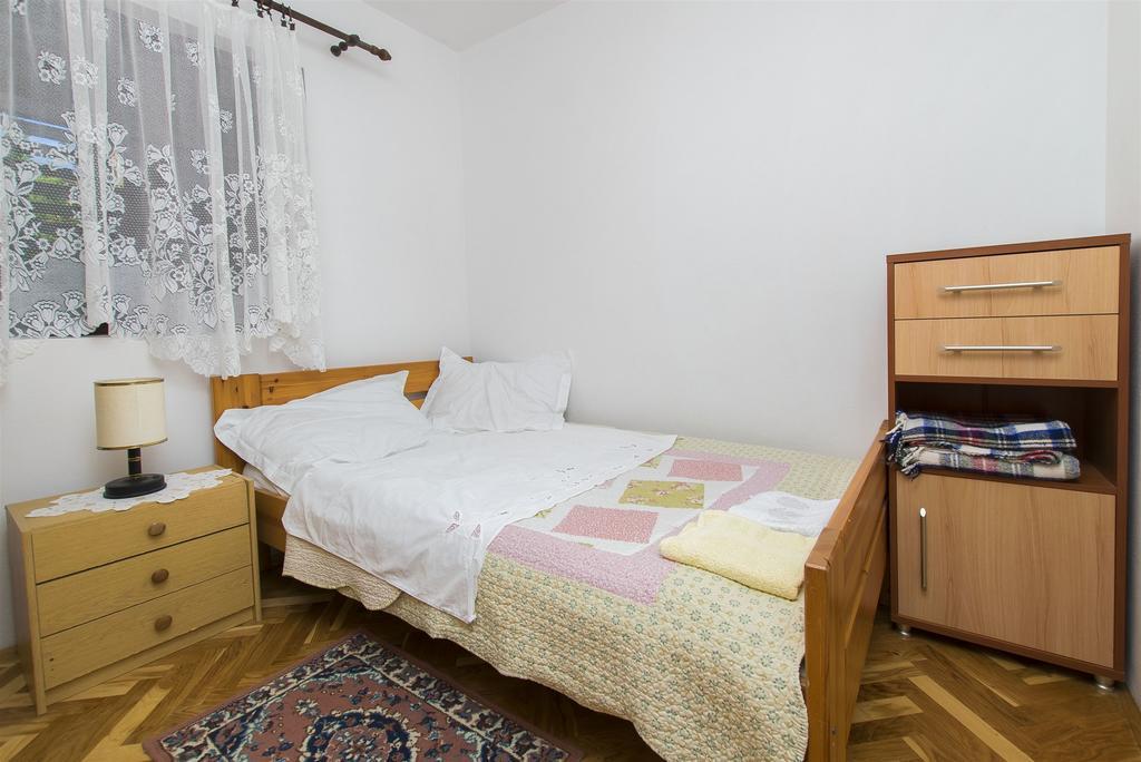 Apartment Danica Нин Екстериор снимка